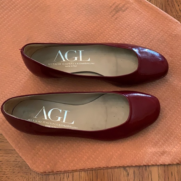 AGL dark red flats - Picture 2 of 6
